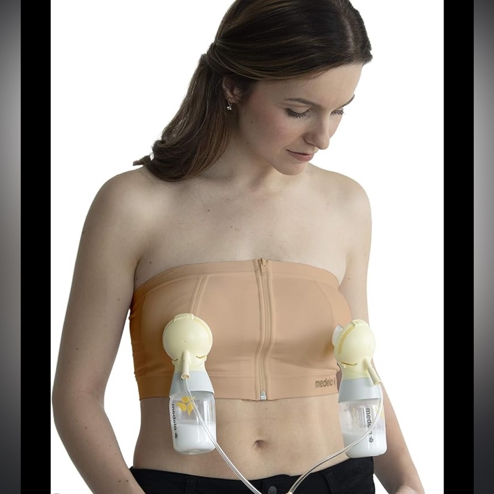 Two Medela Bras